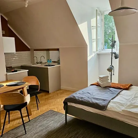 Loft11 - W Centrum Warszawy, Blisko Metra Apartmán *